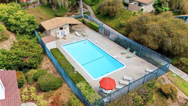 7828 Camino Raposa, San Diego, CA 92122