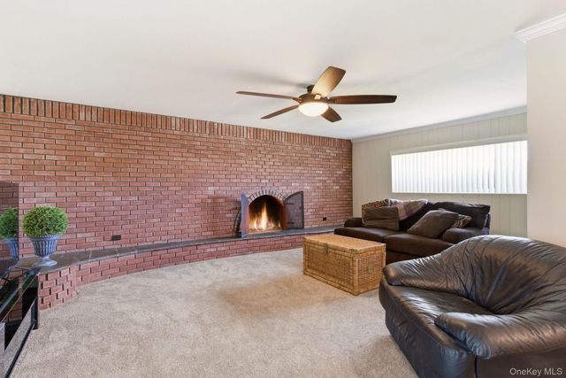 243 N Delaware Avenue, North Massapequa, NY 11758