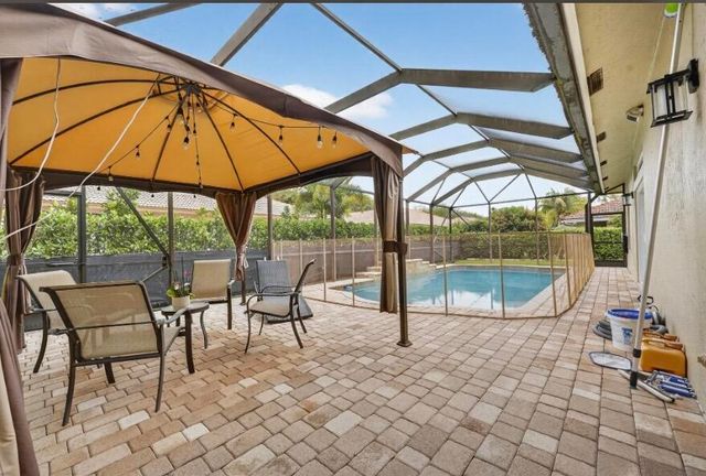 4457 NW 64th Street, Coconut Creek, FL 33073