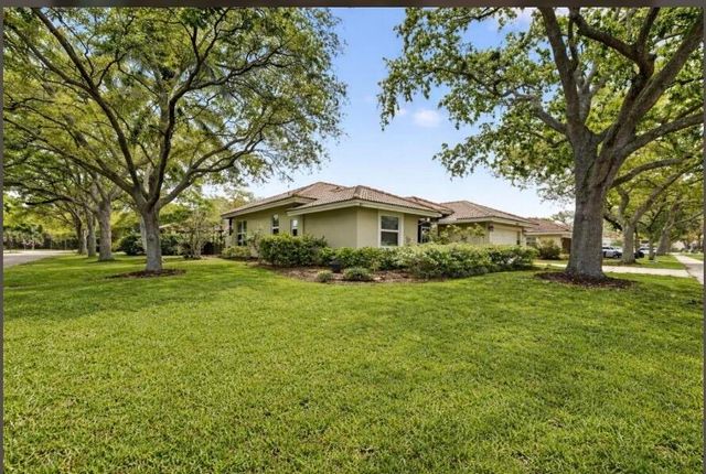 4457 NW 64th Street, Coconut Creek, FL 33073