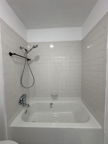 1812 Redwood Street, Arlington, TX 76014