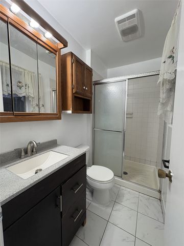 1812 Redwood Street, Arlington, TX 76014