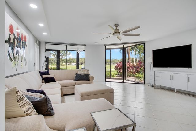7236 Clunie Place 15302, Delray Beach, FL 33446