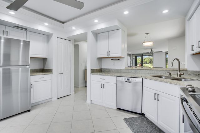 7236 Clunie Place 15302, Delray Beach, FL 33446