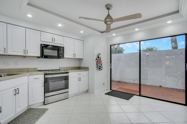 7236 Clunie Place 15302, Delray Beach, FL 33446