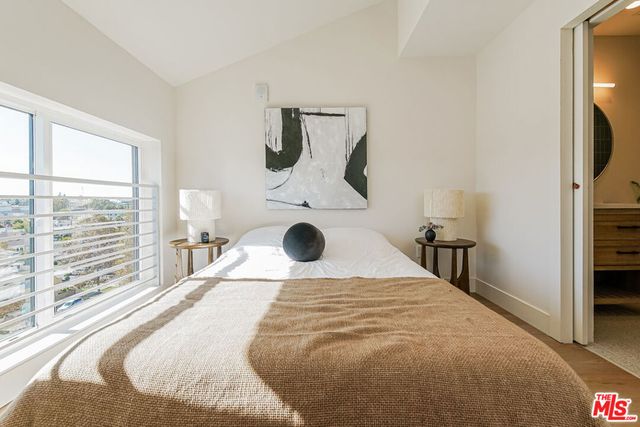 611 N Virgil Avenue 407, Los Angeles, CA 90029