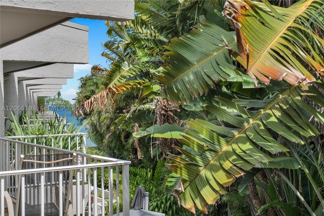 6011 N Bayshore Dr 10, Miami, FL 33137