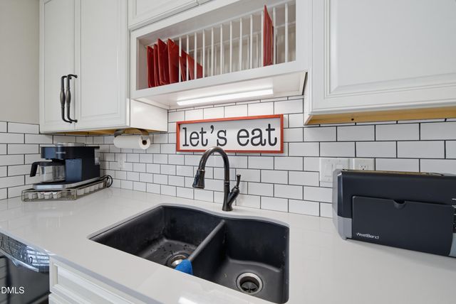 4028 Toccopola Street, Raleigh, NC 27604