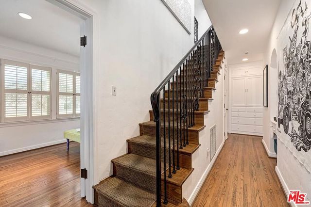 10575 Cushdon Avenue, Los Angeles, CA 90064