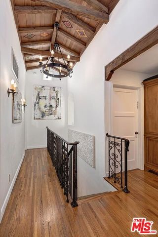 10575 Cushdon Avenue, Los Angeles, CA 90064