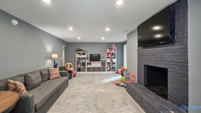 241 Hampton Road, Hartselle, AL 35640