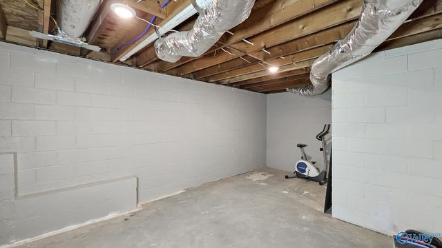 241 Hampton Road, Hartselle, AL 35640