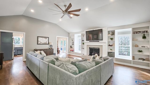 241 Hampton Road, Hartselle, AL 35640