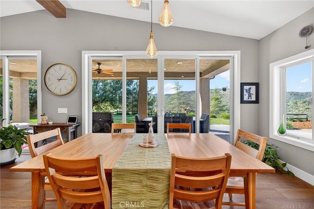 37527 La Encina Circle, Murrieta, CA 92562