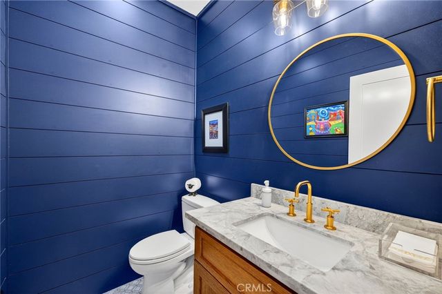 37527 La Encina Circle, Murrieta, CA 92562