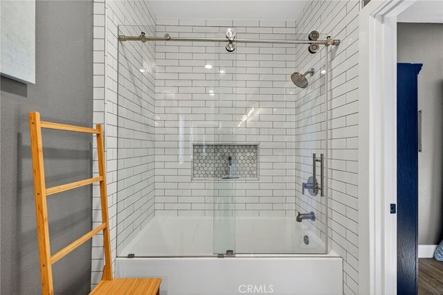 37527 La Encina Circle, Murrieta, CA 92562