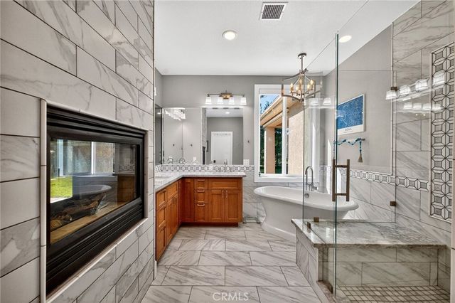 37527 La Encina Circle, Murrieta, CA 92562