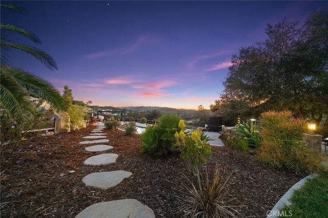 37527 La Encina Circle, Murrieta, CA 92562