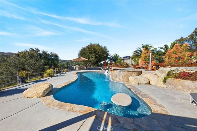 37527 La Encina Circle, Murrieta, CA 92562