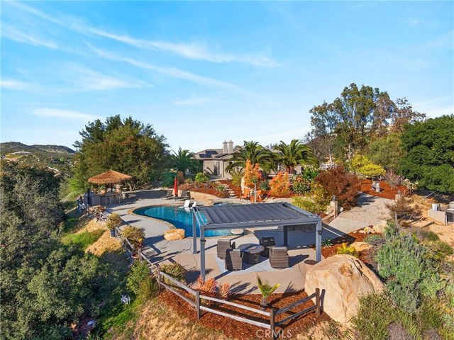 37527 La Encina Circle, Murrieta, CA 92562