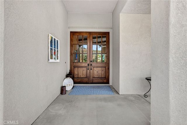 37527 La Encina Circle, Murrieta, CA 92562