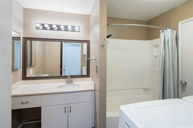 94-1410 Welina Loop X, Waipahu, HI 96797