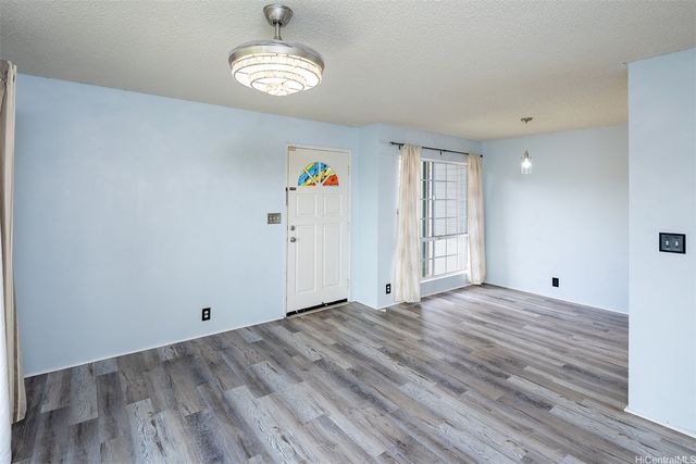 94-1410 Welina Loop X, Waipahu, HI 96797