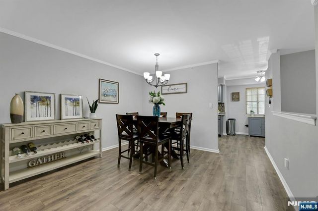 203 Mark Twain Way, Mahwah, NJ 07430