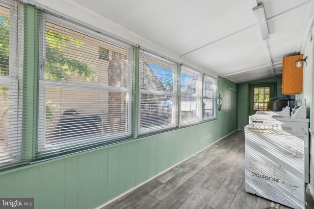 5 W DRUMBED RD, Villas, NJ 08251