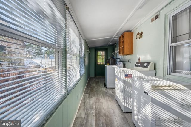 5 W DRUMBED RD, Villas, NJ 08251