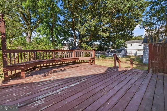 5 W DRUMBED RD, Villas, NJ 08251