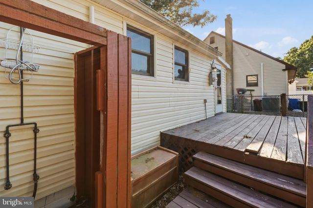 5 W DRUMBED RD, Villas, NJ 08251