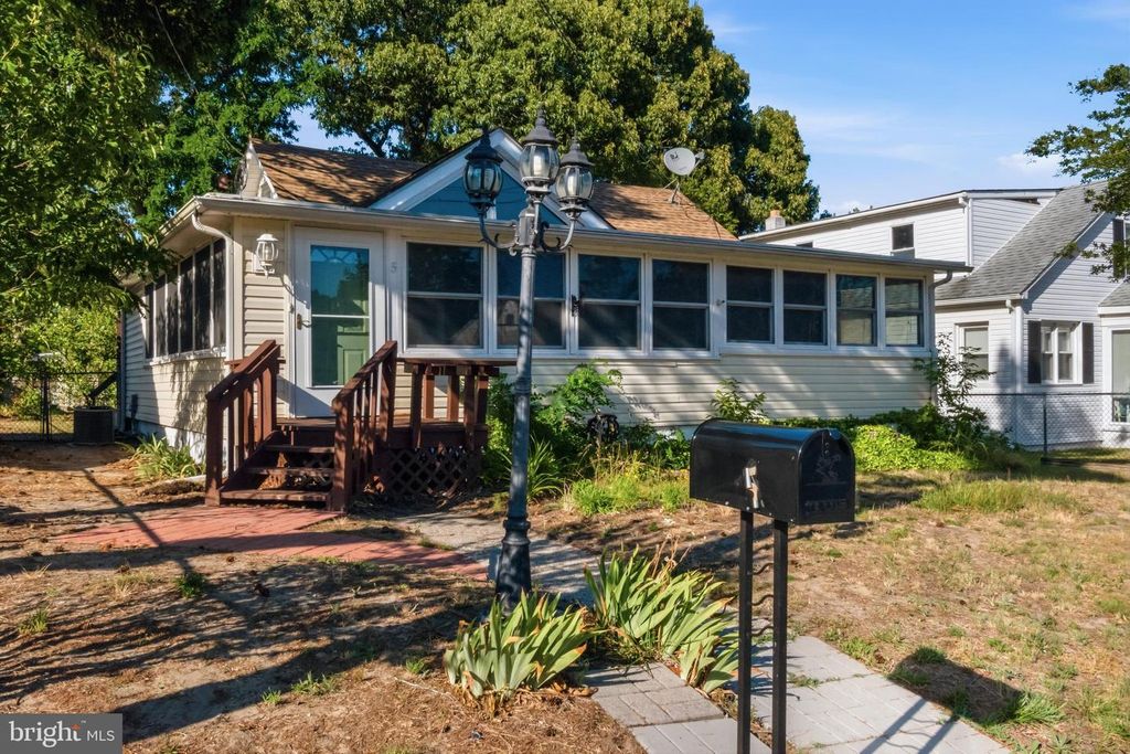 5 W DRUMBED RD, Villas, NJ 08251