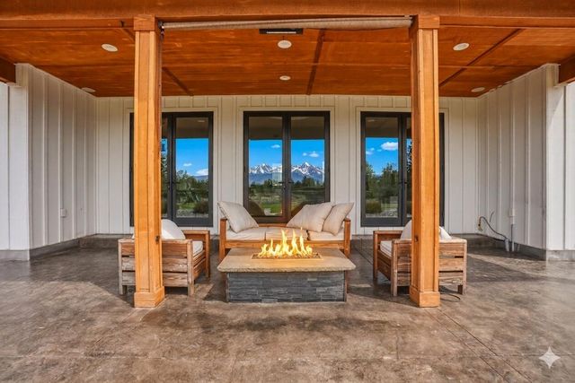 19250 Innes Market Road, Bend, OR 97703