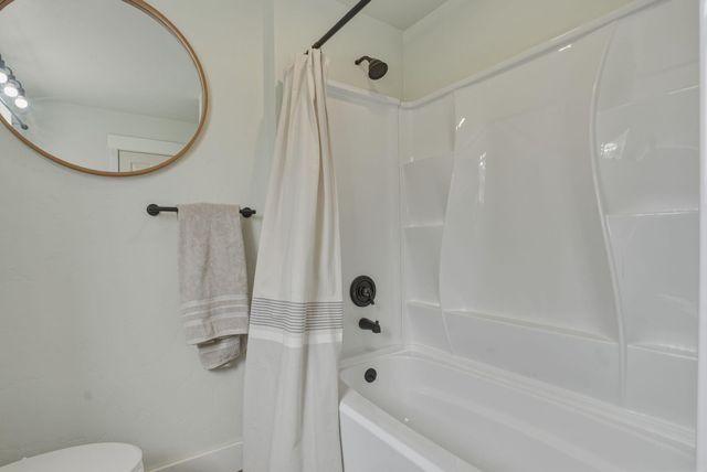 19250 Innes Market Road, Bend, OR 97703