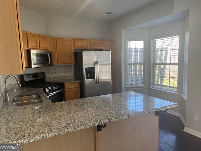 73 Timber Mist Lane, Lawrenceville, GA 30045