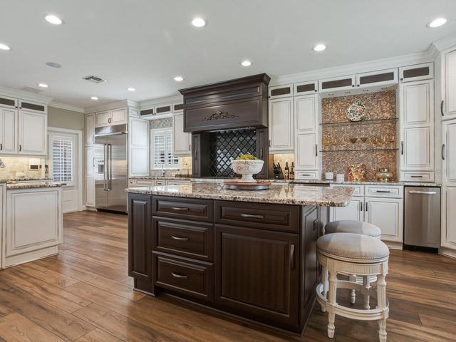 4507 W WATROUS AVENUE, Tampa, FL 33629