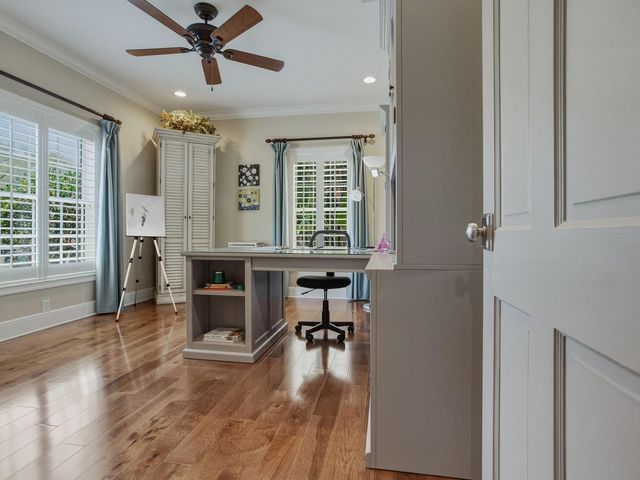 4507 W WATROUS AVENUE, Tampa, FL 33629