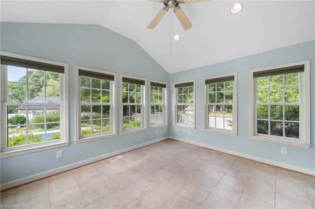 6204 Highland Brook Drive, Clemmons, NC 27012