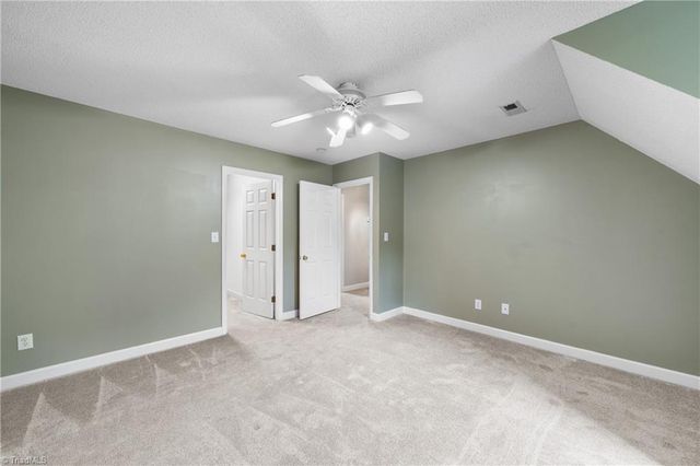 6204 Highland Brook Drive, Clemmons, NC 27012