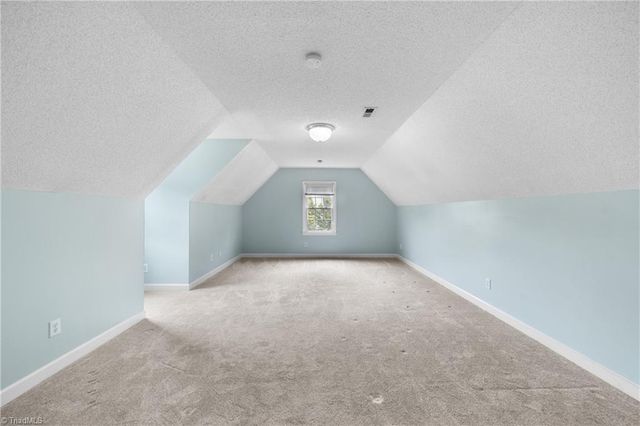 6204 Highland Brook Drive, Clemmons, NC 27012