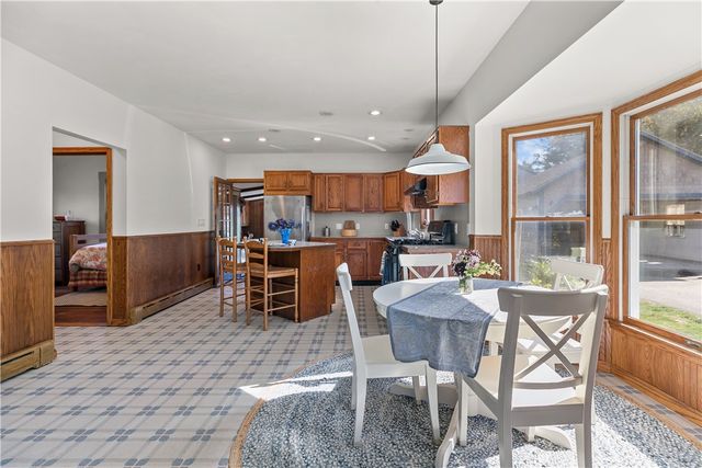 180 West Main Road, Little Compton, RI 02837