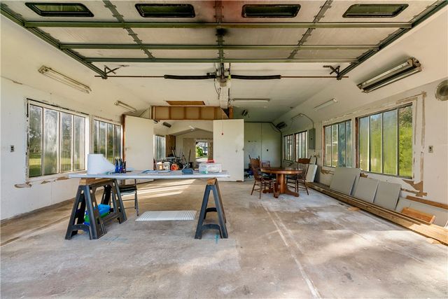 180 West Main Road, Little Compton, RI 02837