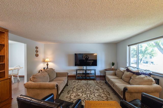 8319 N N Wilding Dr, Spokane, WA 99208