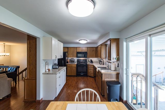 8319 N N Wilding Dr, Spokane, WA 99208