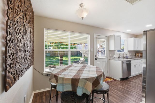 9519 Maple Green Lane, Houston, TX 77044