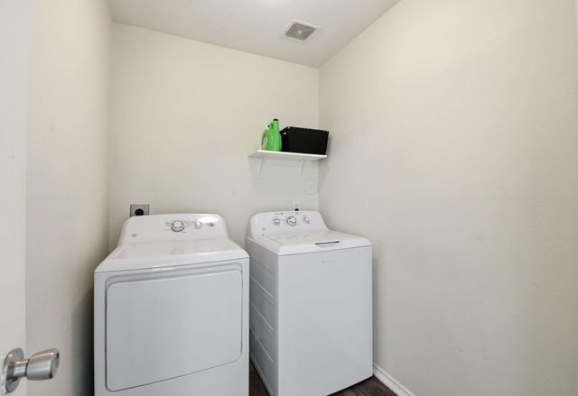 9519 Maple Green Lane, Houston, TX 77044