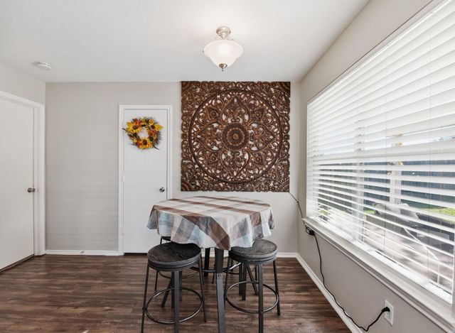 9519 Maple Green Lane, Houston, TX 77044