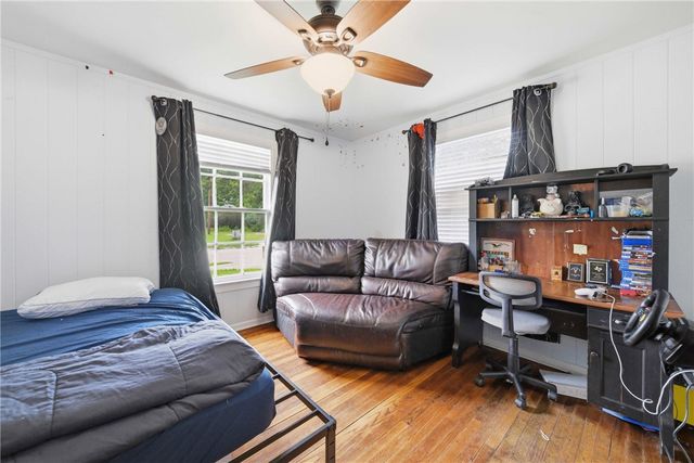 3006 First St, Bryan, TX 77801