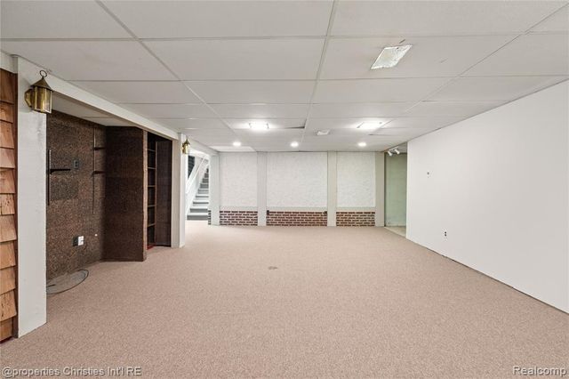 7479 Carrousel Boulevard, Westland, MI 48185